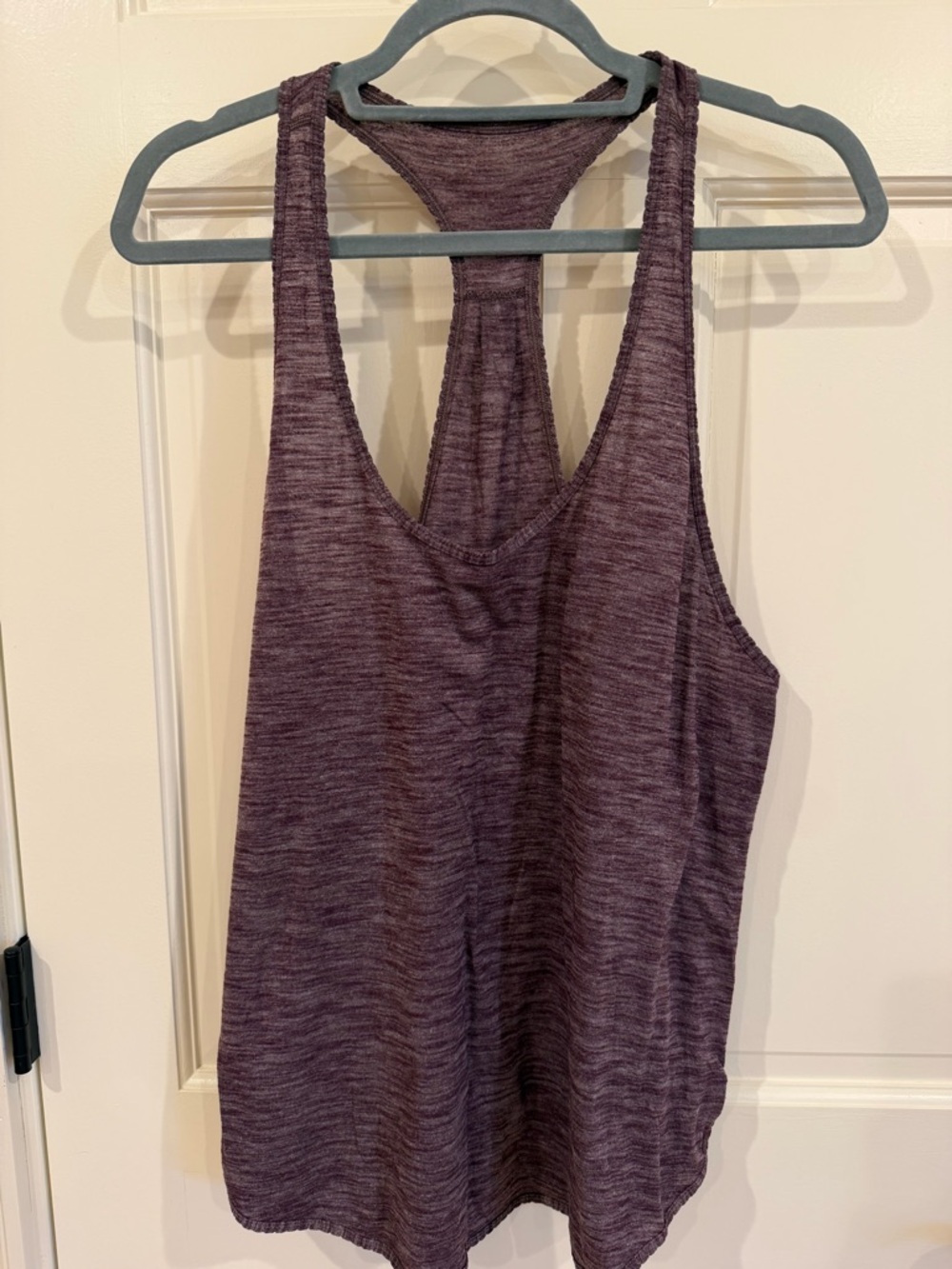 lululemon athletica 105 Singlet Scalloped Tank